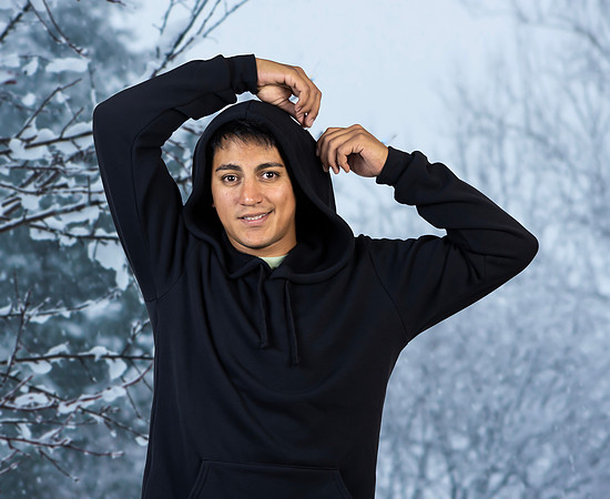 JP_Arms Opening Bk Hood-1465